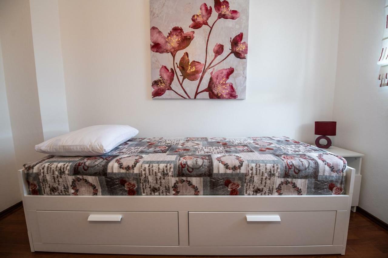 Cave Romane Apartment With Private Pool And Sea View Vinkuran Exterior foto